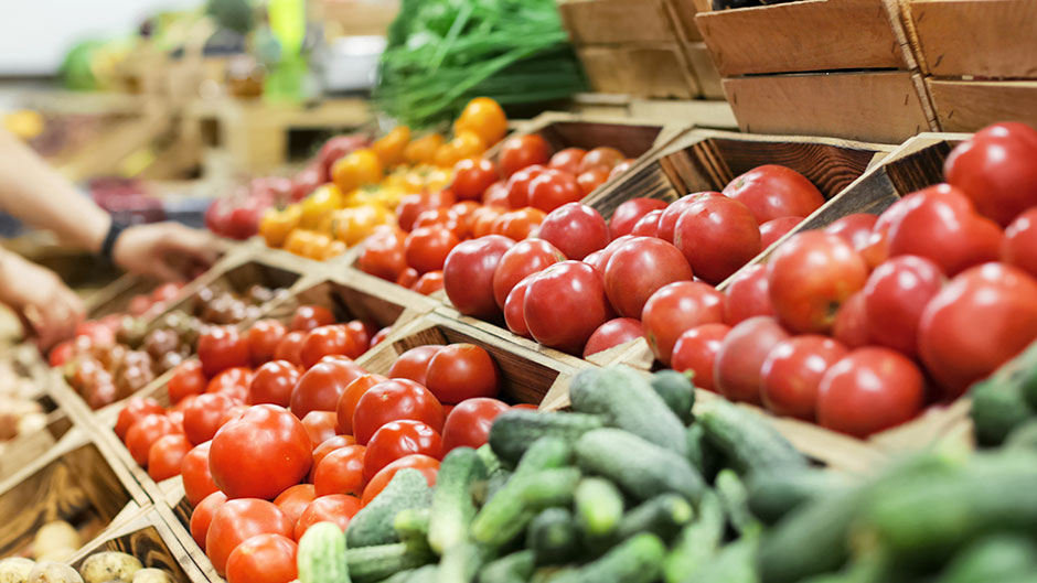 Produce lineup at local market